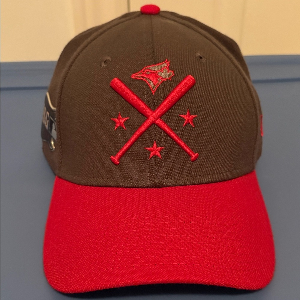 Vintage 2019 All Star Game New Era Blue Jays Grey and Red 39THIRTY Cap Size S/M